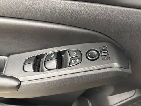 Used 2022 Nissan Altima 2.5 S FWD image 28