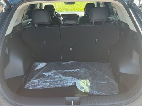 Certified 2025 Kia Sportage EX w/ EX Premium Package image 18