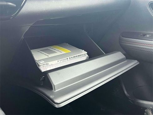 Used 2025 Nissan Kicks SR w/ SR Premium Package image 26