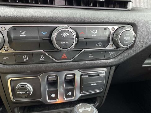 New 2026 Jeep Wrangler Sport image 9