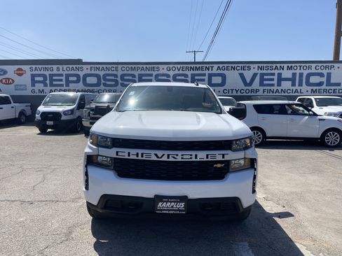 Used 2022 Chevrolet Silverado 1500 Custom AWD/4WD image 3