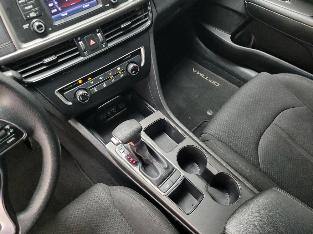Used 2017 Kia Optima LX FWD image 26