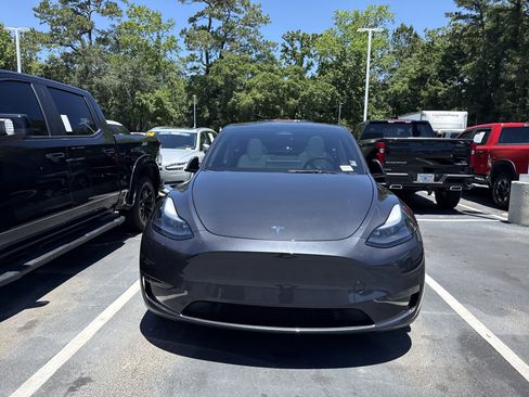 Used 2025 Tesla Model Y Performance AWD/4WD image 5