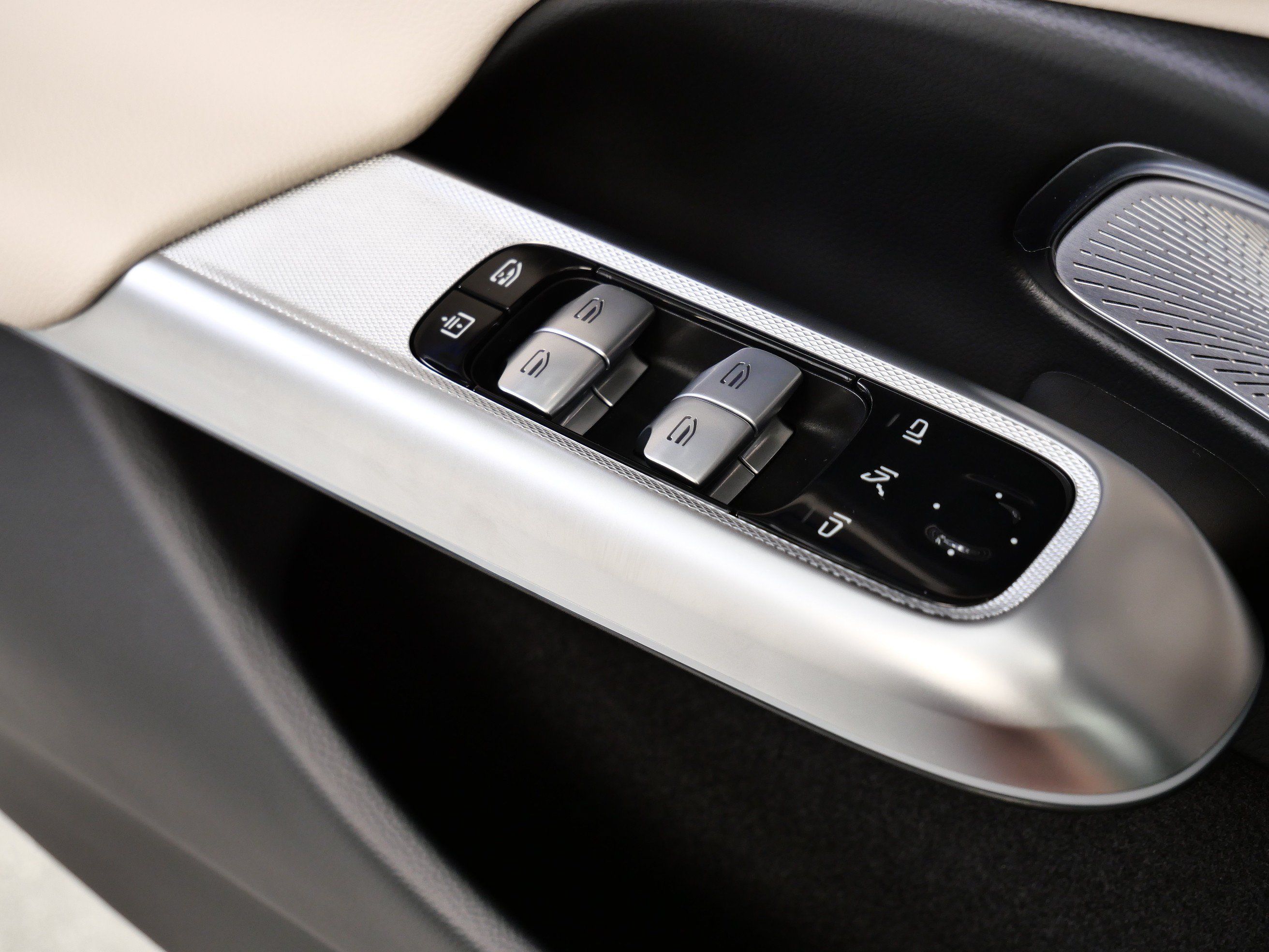 Certified 2026 Mercedes-Benz E 350 4MATIC Sedan image 34
