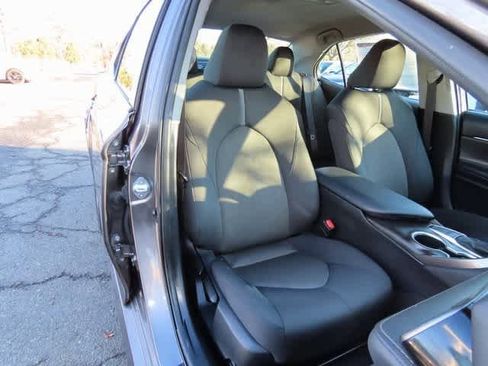 Used 2023 Toyota Camry LE image 16