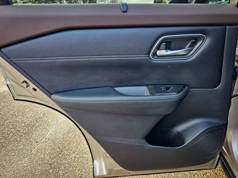 Used 2023 Nissan Rogue Platinum w/ Platinum Premium Package image 31