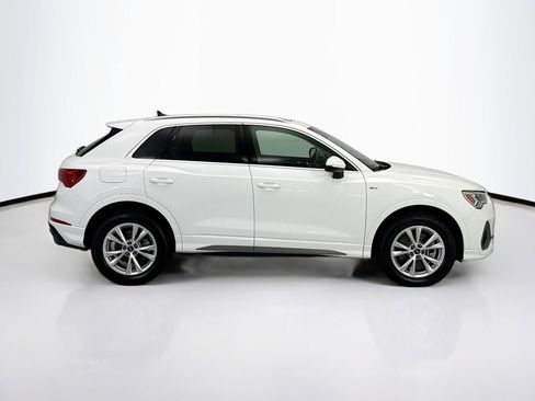 Used 2024 Audi Q3 2.0T Premium AWD/4WD image 4