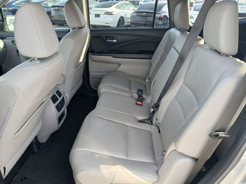 Used 2022 Honda Pilot Special Edition image 13