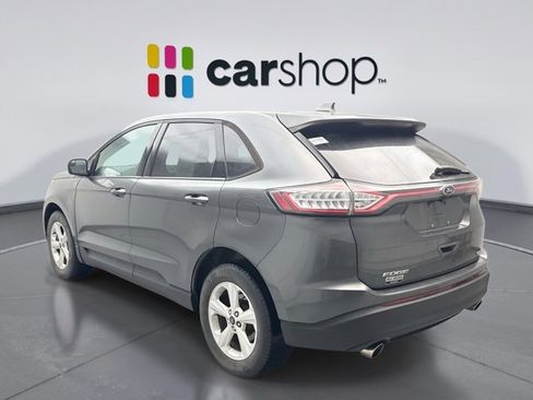 Used 2018 Ford Edge SE image 3