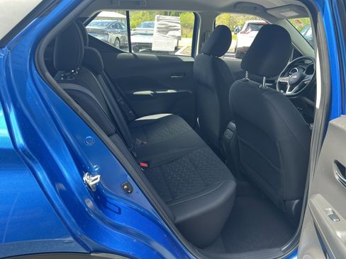 Used 2023 Nissan Kicks SV FWD image 18