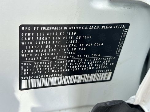 Used 2025 Volkswagen Taos S FWD image 17