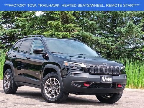 Used 2022 Jeep Cherokee Trailhawk w/ Trailer Tow Group AWD/4WD image 1