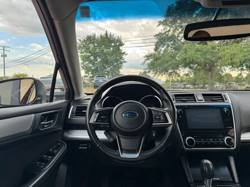 Used 2018 Subaru Outback 2.5i Premium AWD/4WD image 18