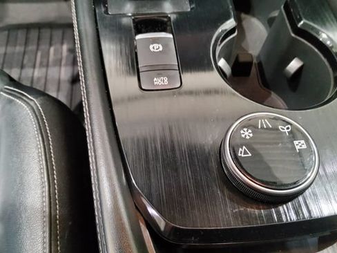 Used 2021 Nissan Rogue SL AWD/4WD image 34