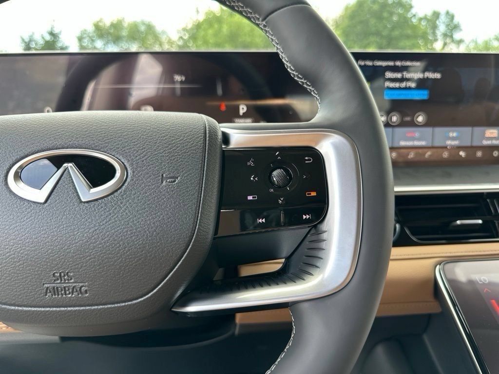 New 2027 INFINITI QX80 Luxe w/ Cargo Package AWD/4WD image 42