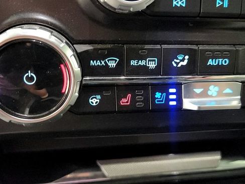 Used 2025 Ford F250 Lariat AWD/4WD image 63