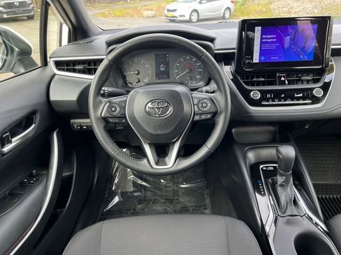 Used 2023 Toyota Corolla SE w/ SE Premium Package FWD image 12