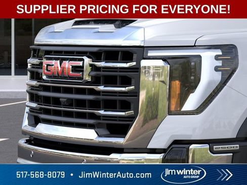 New 2026 GMC Sierra 2500 SLE AWD/4WD image 13