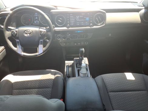 Certified 2023 Toyota Tacoma SR5 w/ Technology Package AWD/4WD image 11