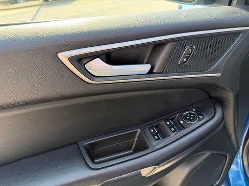Certified 2024 Ford Edge SEL AWD/4WD image 11