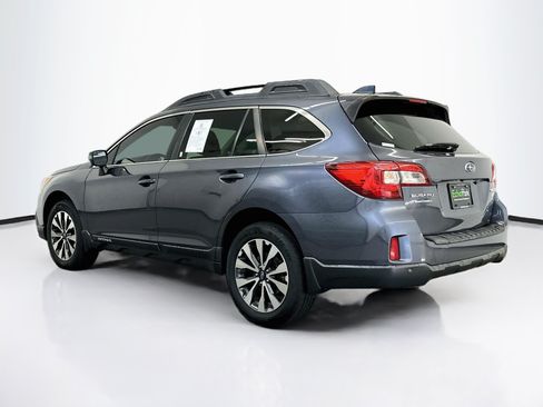 Used 2017 Subaru Outback 2.5i Limited AWD/4WD image 5