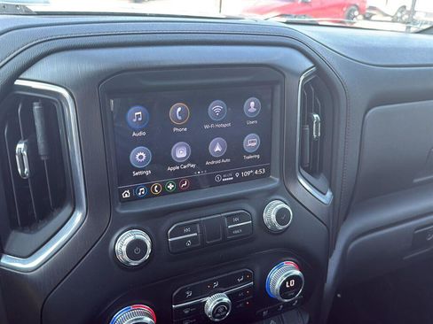Used 2023 GMC Sierra 2500 AT4 AWD/4WD image 5