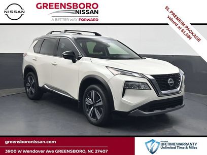 Used 2023 Nissan Rogue SL w/ SL Premium Package