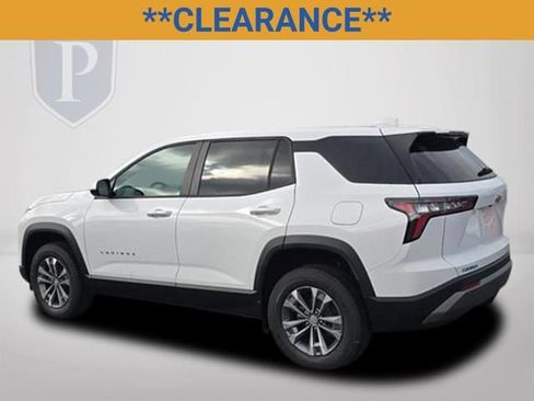 New 2026 Chevrolet Equinox LT FWD image 9
