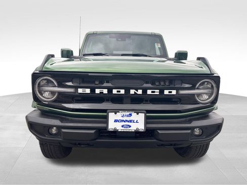 Used 2025 Ford Bronco Outer Banks AWD/4WD image 11