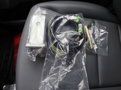 Used 2024 Ford F350 XL w/ Snow Plow Prep Package image 27