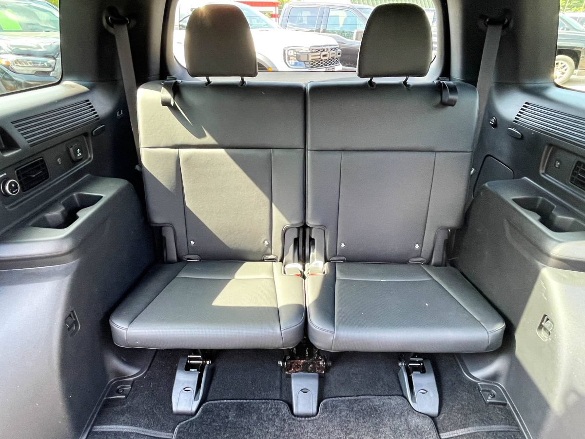 Used 2024 Hyundai Santa Fe Calligraphy FWD image 14