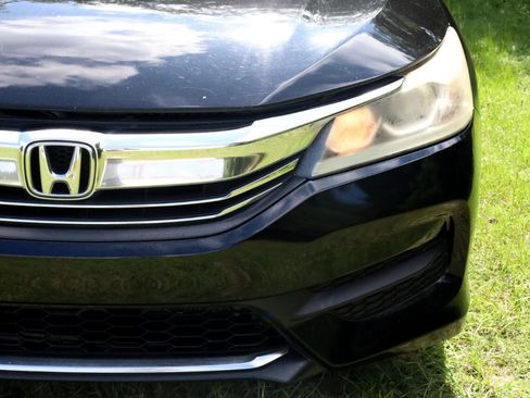 Used 2016 Honda Accord LX image 22
