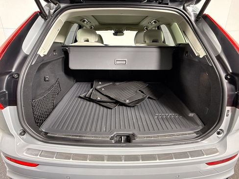 Used 2024 Volvo XC60 B5 Ultimate w/ Protection Package Premier image 35