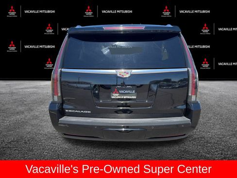 Used 2020 Cadillac Escalade ESV Luxury AWD/4WD image 4