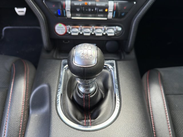 Used 2017 Ford Mustang GT Premium w/ Equipment Group 401A RWD image 20
