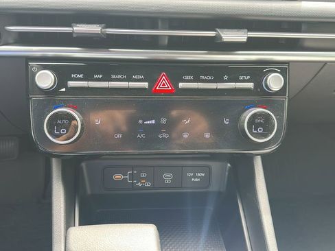 Used 2025 Hyundai Santa Cruz SEL image 30