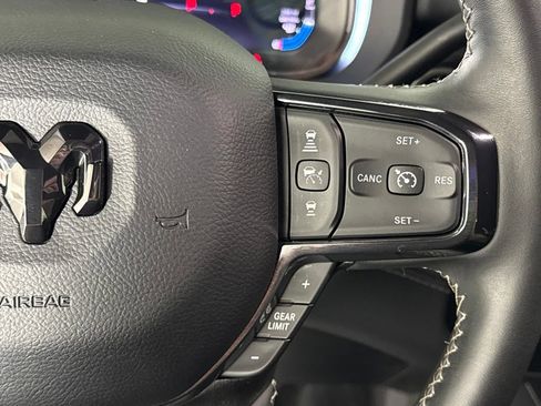 Certified 2024 RAM 2500 Limited AWD/4WD image 14