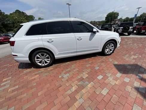 Used 2017 Audi Q7 3.0T Premium Plus AWD/4WD image 36