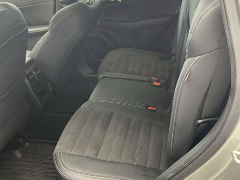 Used 2024 Mitsubishi Outlander SE AWD/4WD image 10