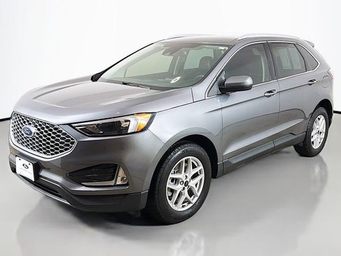 Used 2024 Ford Edge SEL w/ Convenience Package image 6