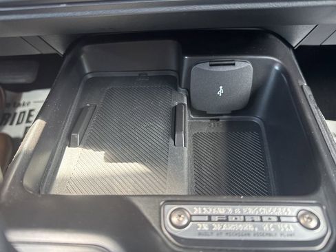 Used 2025 Ford Bronco Outer Banks AWD/4WD image 23