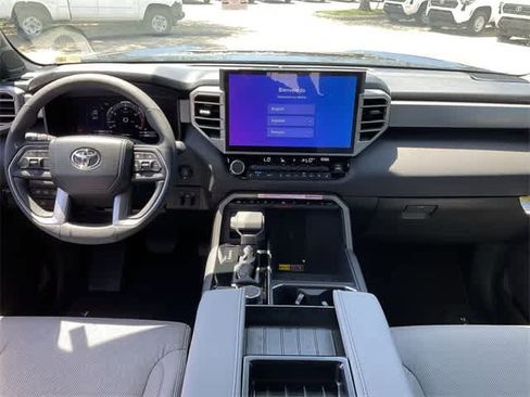 Used 2025 Toyota Tundra Limited image 20