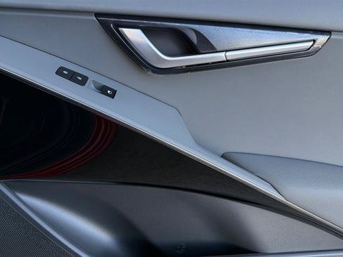 New 2026 Kia Niro EX FWD image 20