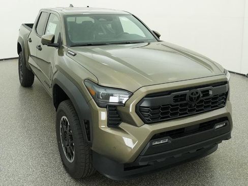 New 2026 Toyota Tacoma TRD Off-Road AWD/4WD image 8