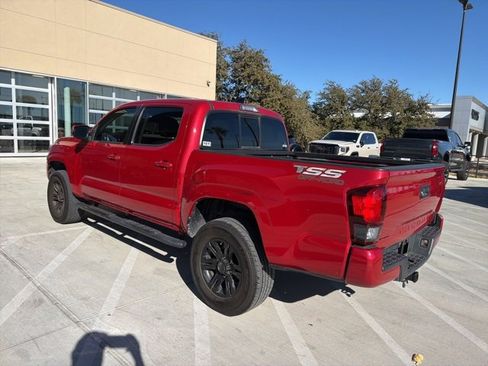 Used 2020 Toyota Tacoma SR w/ SR Convenience Package image 11