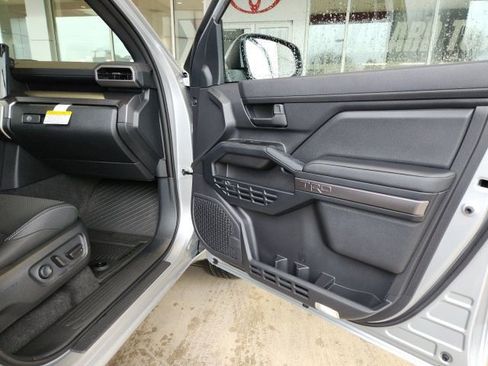 New 2026 Toyota 4Runner TRD Sport Premium AWD/4WD image 26