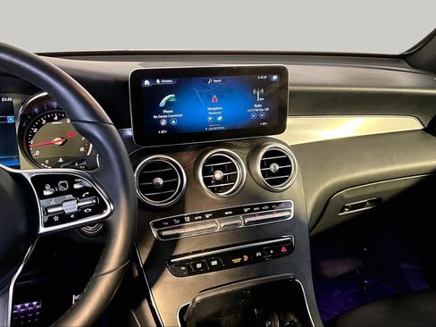 Used 2020 Mercedes-Benz GLC 300 4MATIC image 7