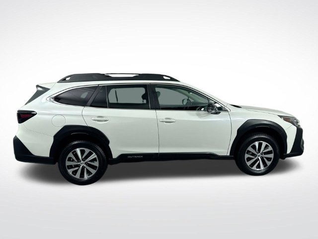 Used 2023 Subaru Outback Premium AWD/4WD image 35