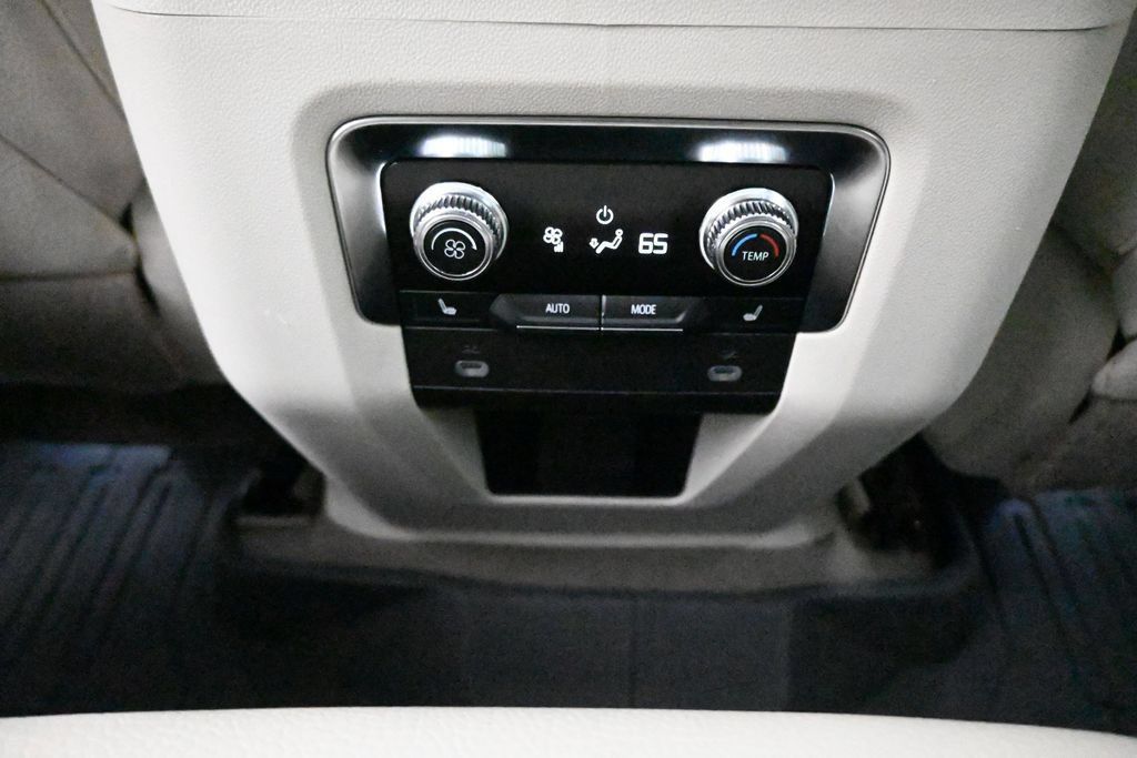 Used 2023 GMC Yukon Denali w/ Max Trailering Package AWD/4WD image 24