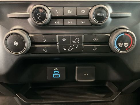 Used 2024 Ford F350 XLT image 17